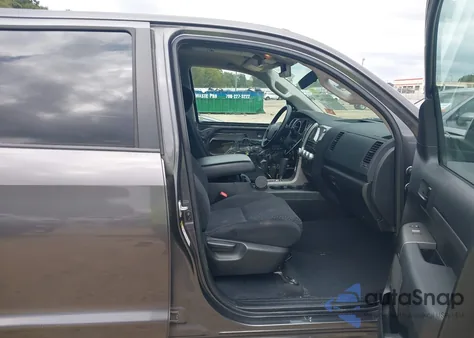 2011 Toyota Tundra Grade 5.7L V8 from USA, damaged, VIN 5TFEY5F15BX112122